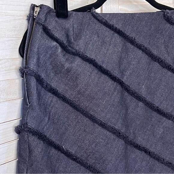 Worth Denim Fringe Pencil Mini Skirt 6 - Picture 3 of 8